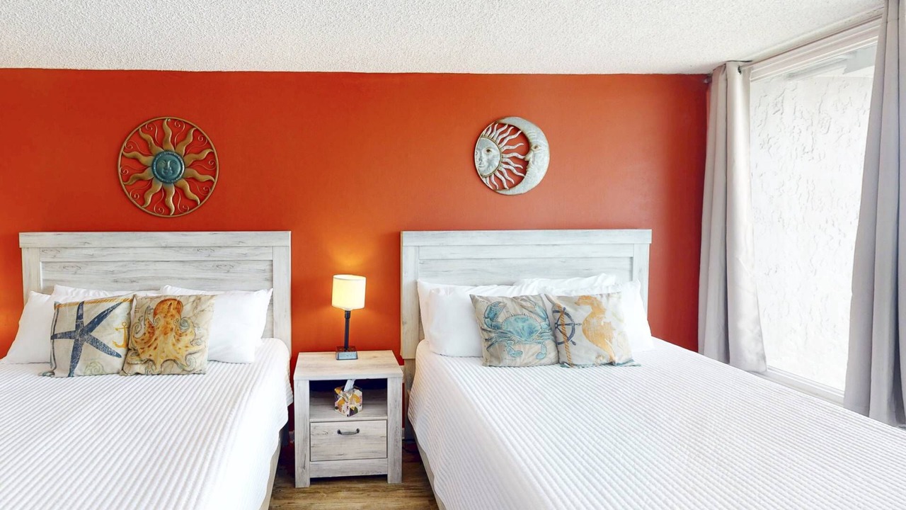 Photo of Bedroom in Treasure Island