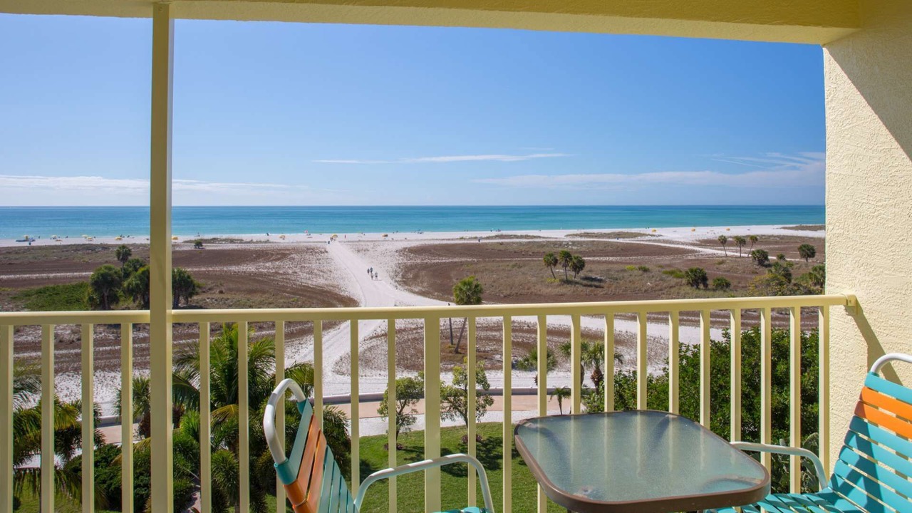 Photo of Patio Balcony in Treasure Island