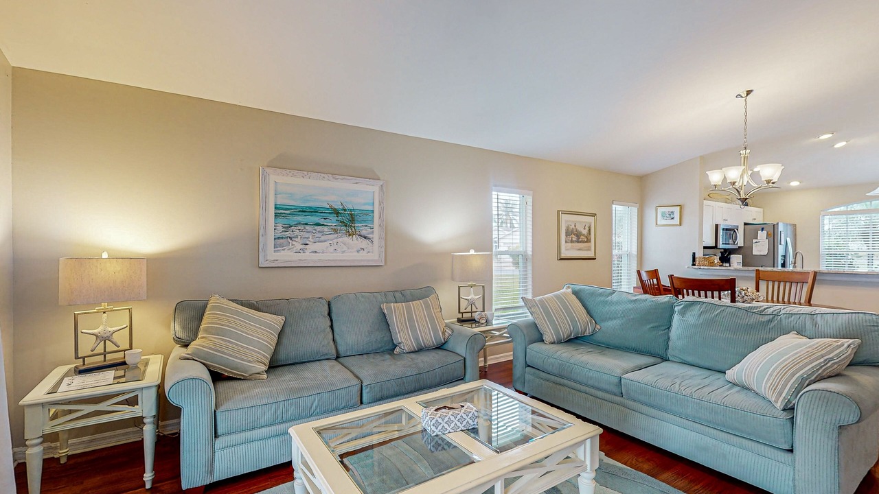 Photo of Livingroom in Beachwalk Isles