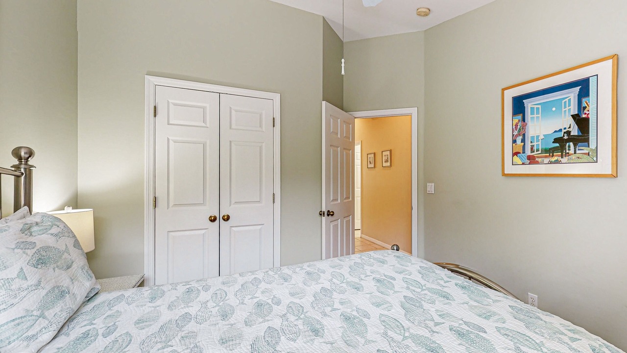 Photo of Bedroom in Beachwalk Isles