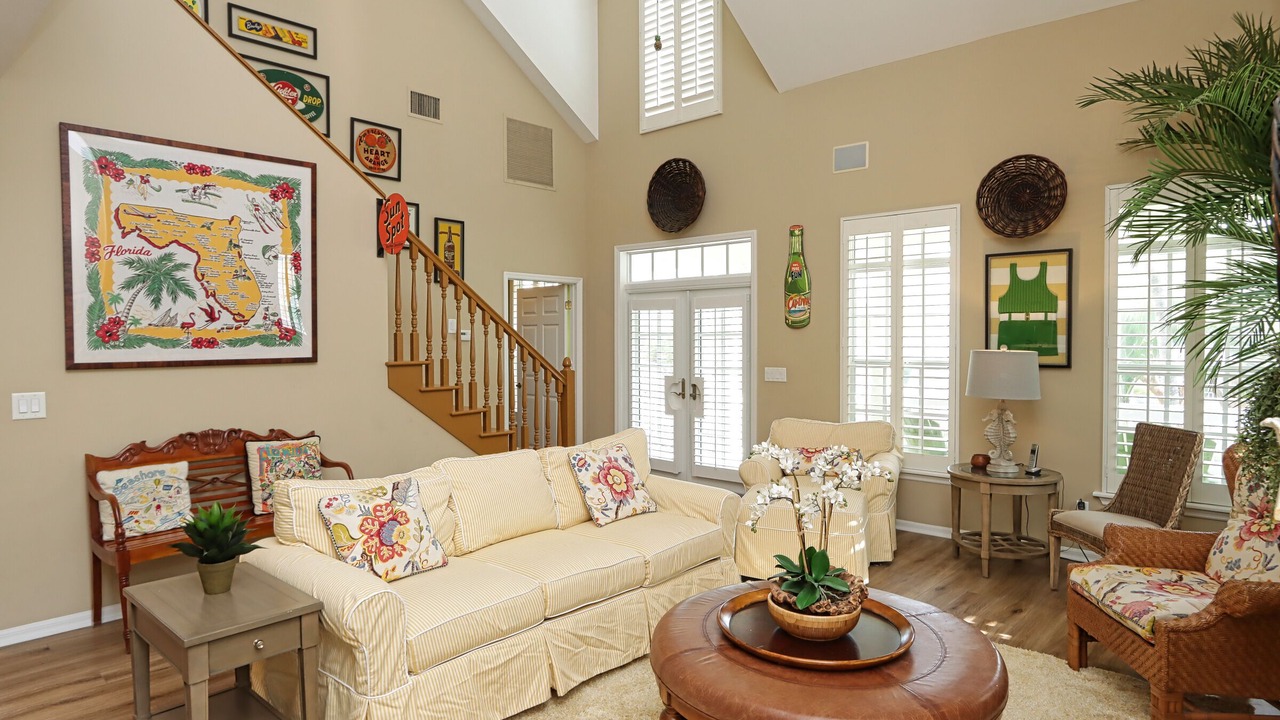 Photo of Livingroom in Captiva