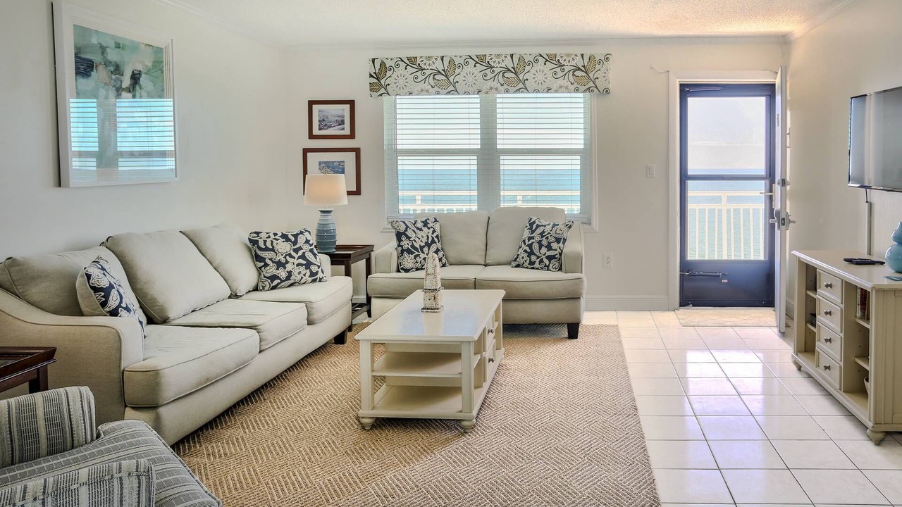 Photo of Livingroom in Sunset Beach