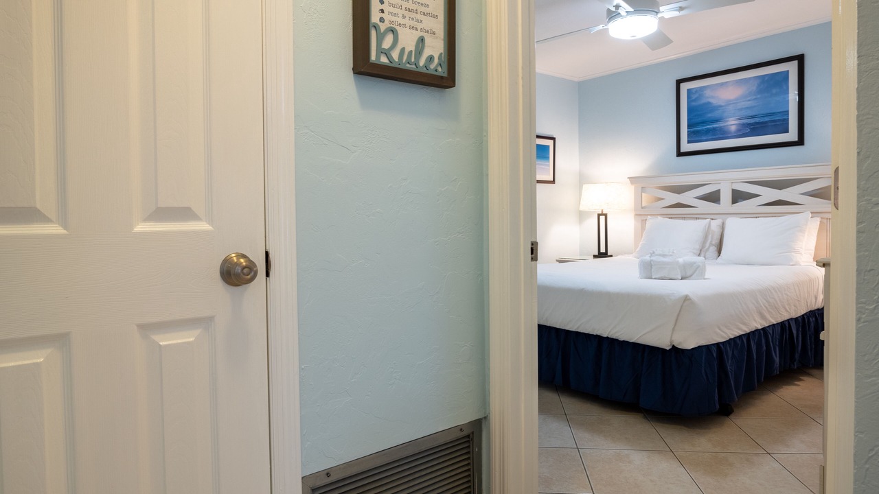 Photo of Bedroom in Holmes Beach
