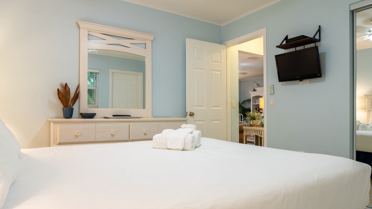 Photo of Bedroom in Holmes Beach