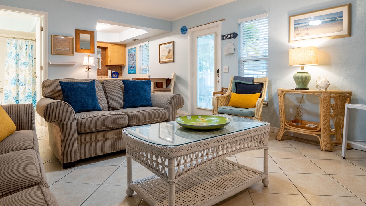 Photo of Livingroom in Holmes Beach