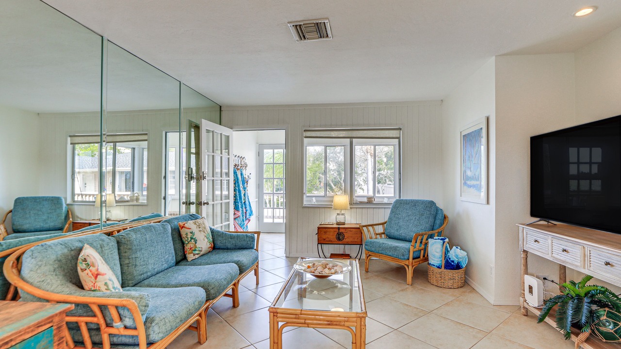Photo of Livingroom in Siesta Key