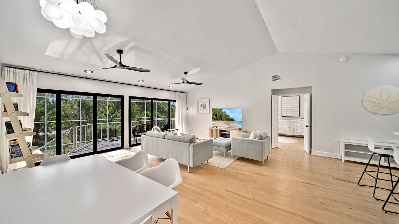 Photo of Livingroom in Sanibel