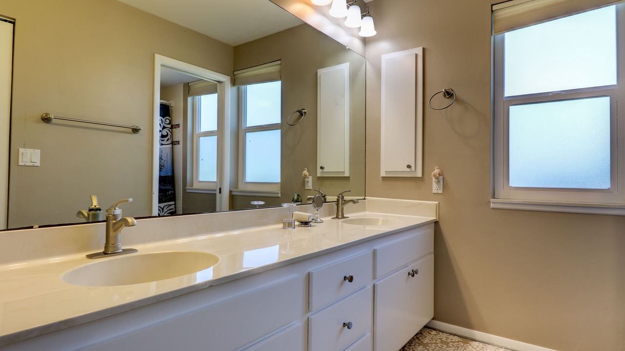Photo of Bathroom in The Dunes