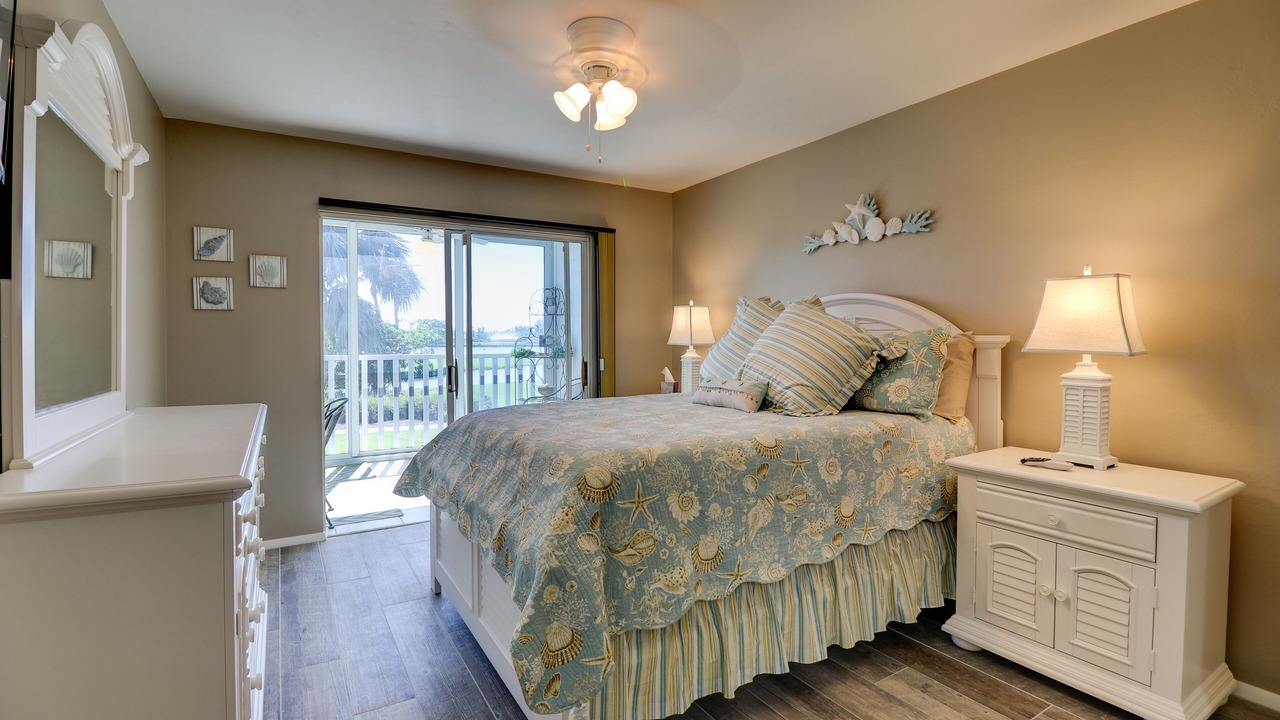 Photo of Bedroom in The Dunes