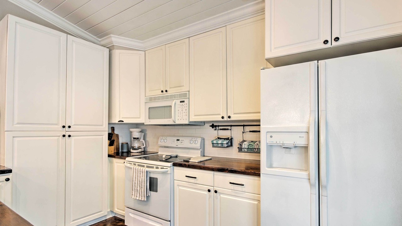 Photo of Kitchen in South Gate Ridge