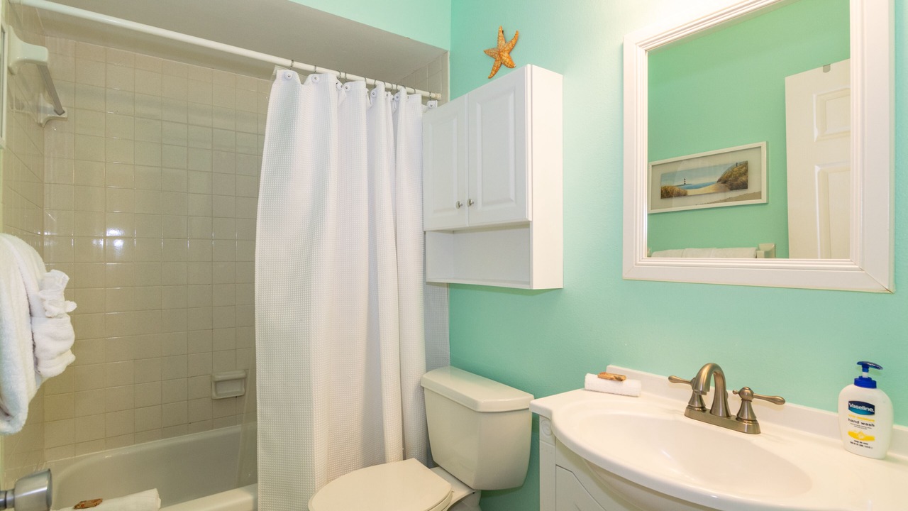 Photo of Bathroom in Holmes Beach