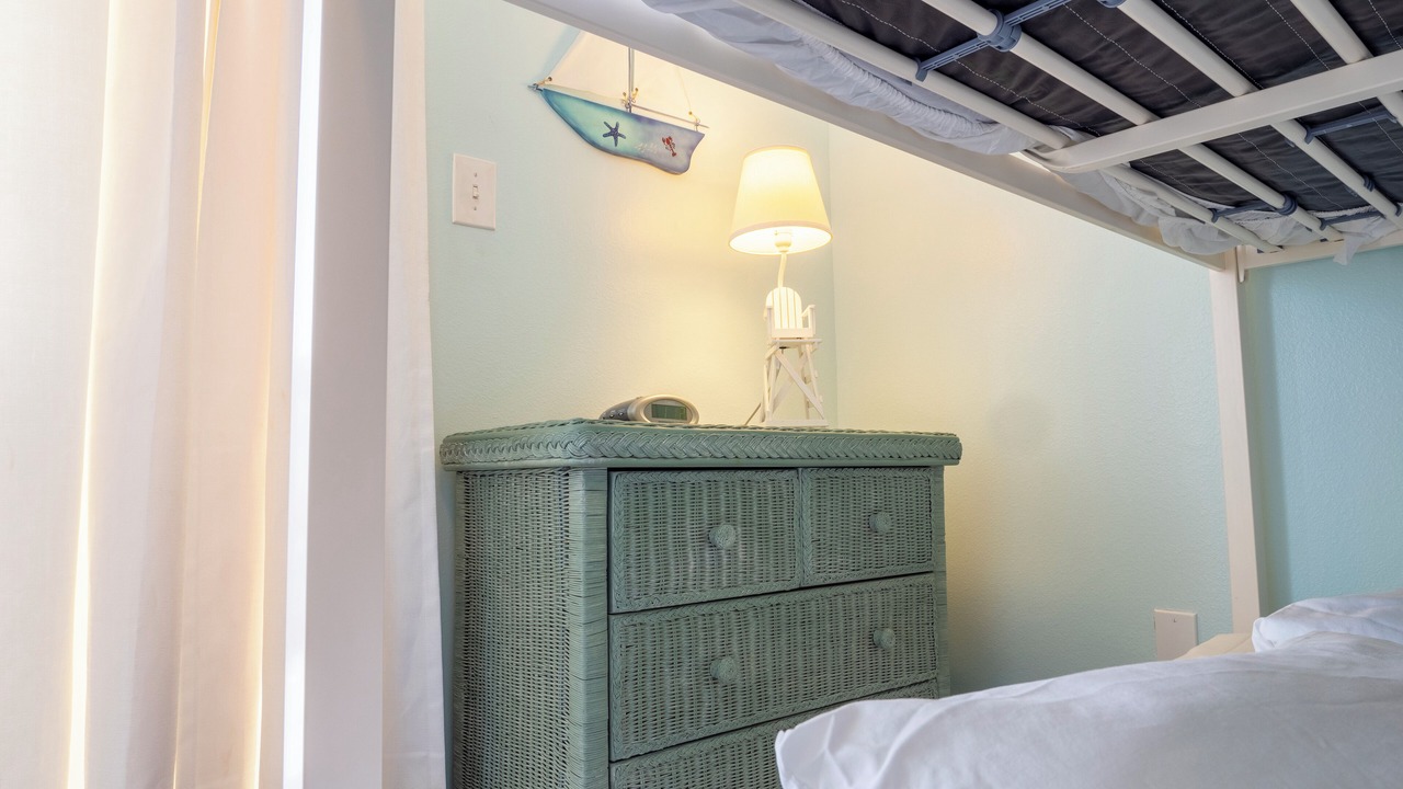 Photo of Bedroom in Holmes Beach