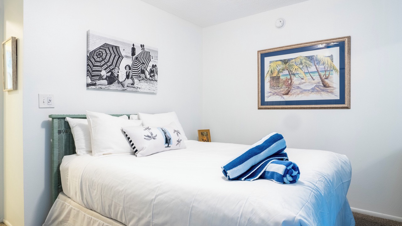 Photo of Bedroom in Holmes Beach