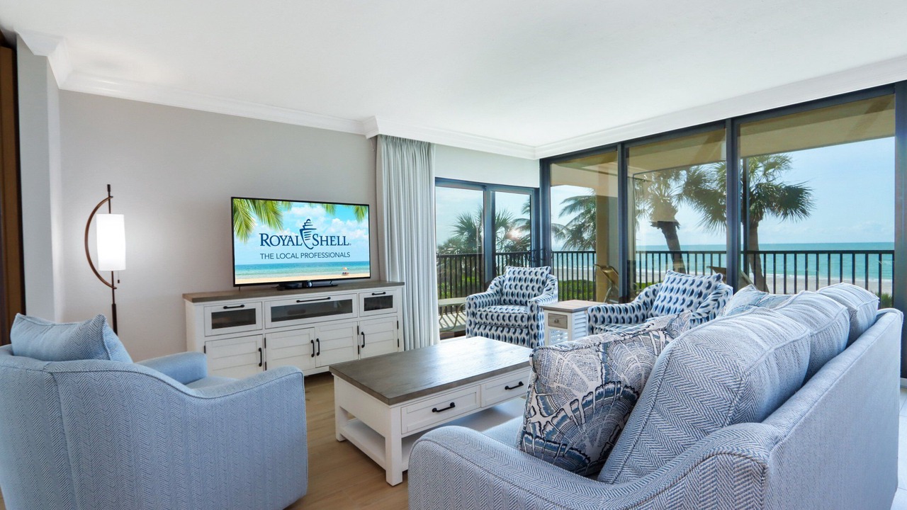 Photo of Livingroom in Beachview Country Club Estates