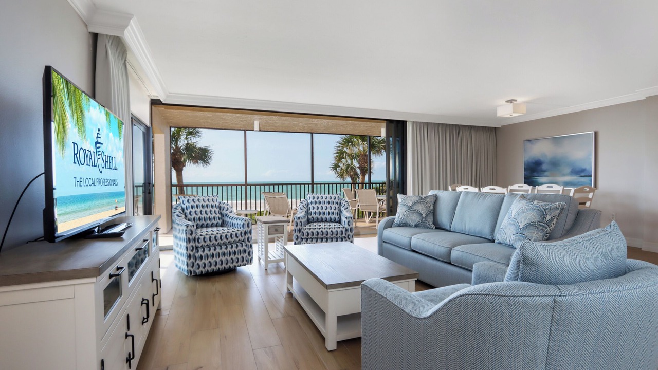 Photo of Livingroom in Beachview Country Club Estates