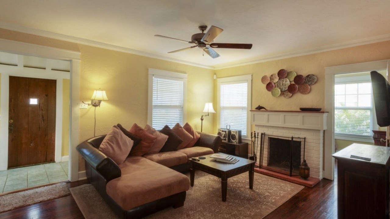 Photo of Livingroom in Flamingo Parks
