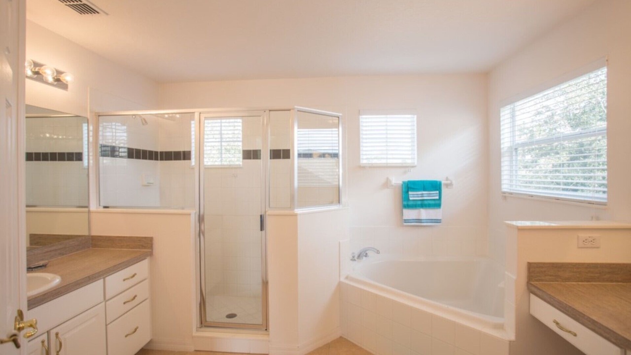 Photo of Bathroom in Highgate Park