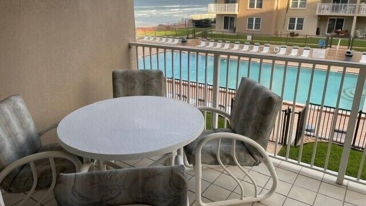 Photo of Patio Balcony in New Smyrna Beach
