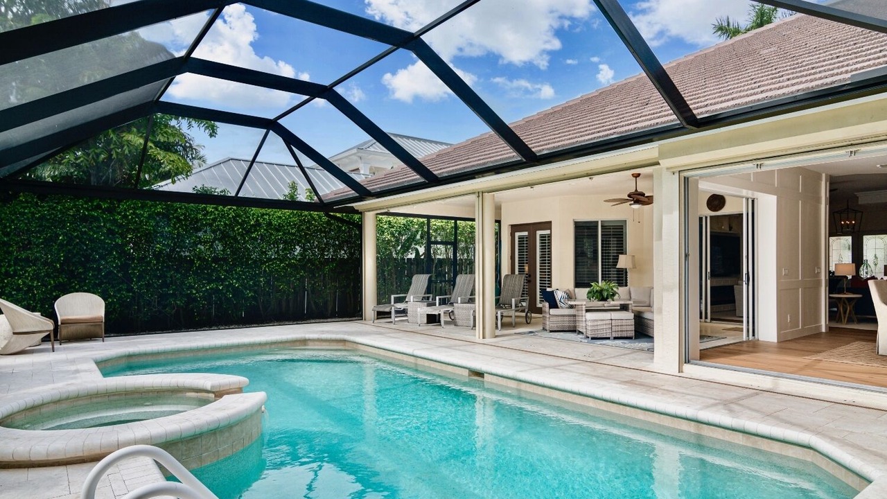 Photo of Outdoor in Old Naples