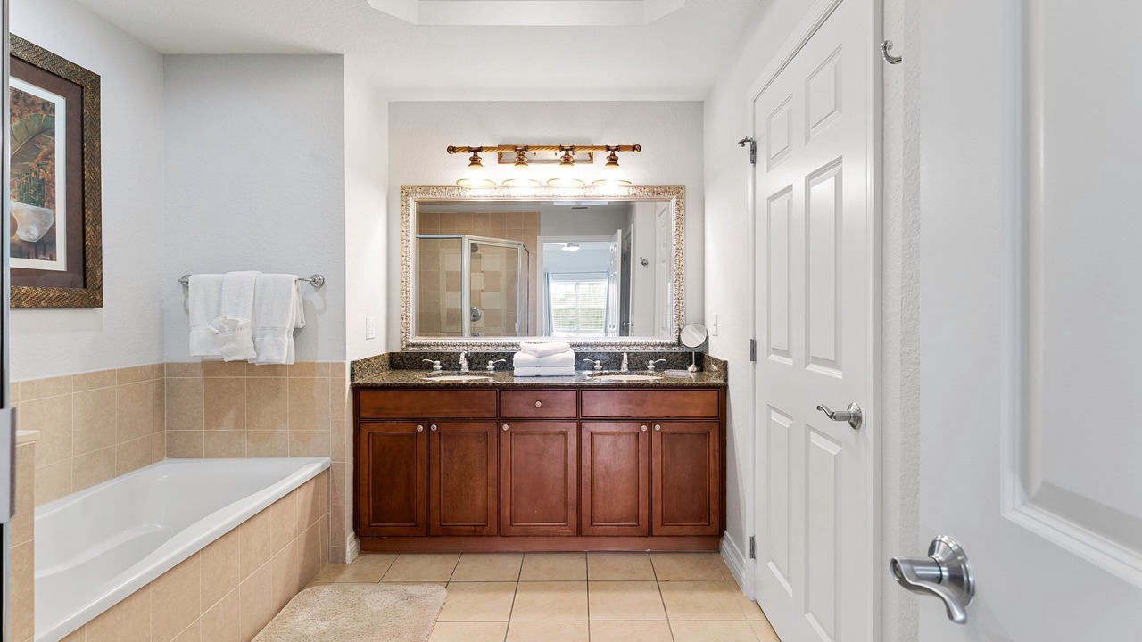 Photo of Bathroom in Reunion