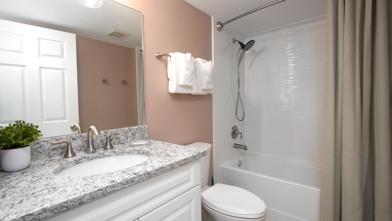 Photo of Bathroom in Beachview Country Club Estates