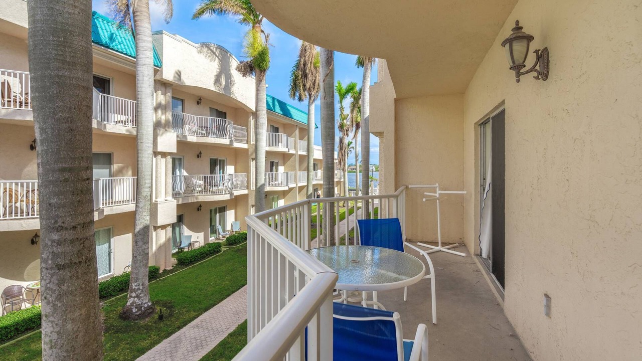 Photo of Patio Balcony in Siesta Key