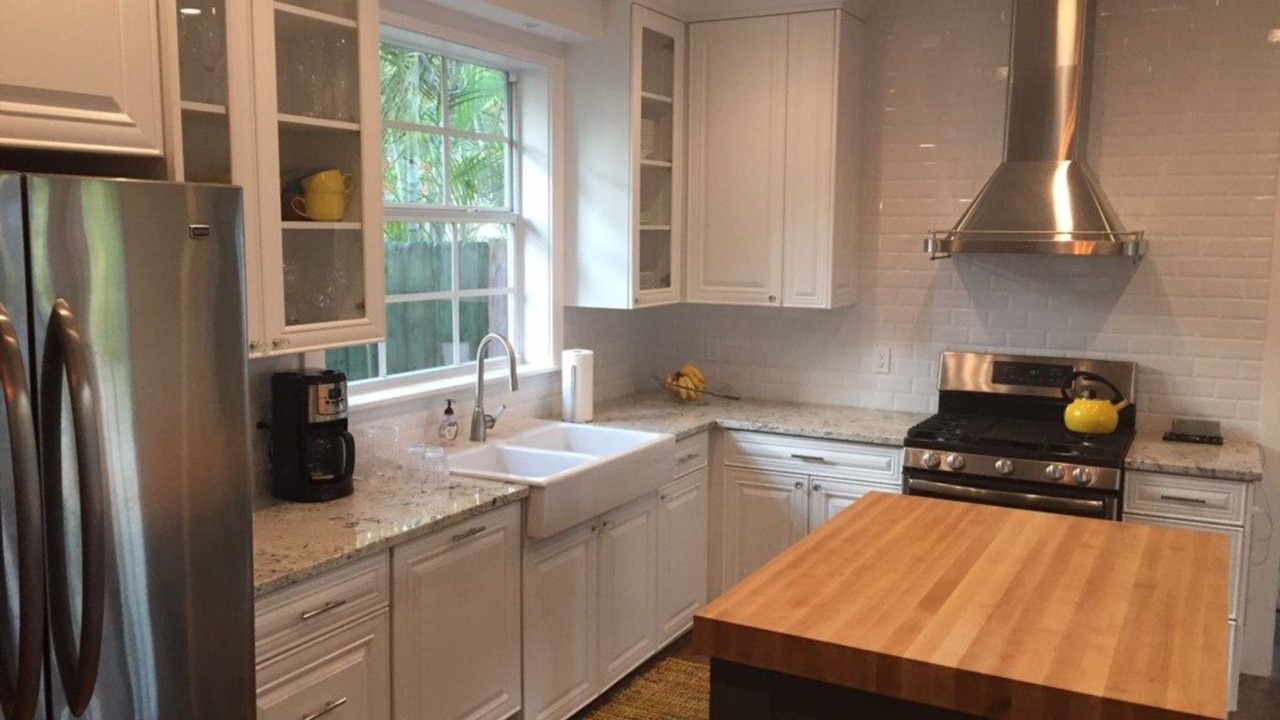 Photo of Kitchen in Flamingo Parks