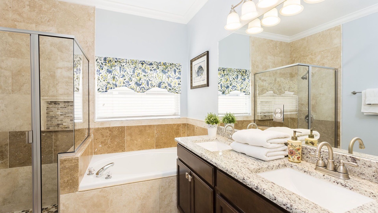 Photo of Bathroom in Esprit
