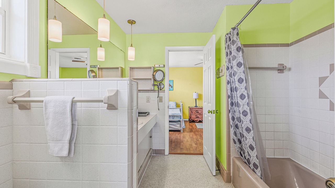 Photo of Bathroom in Ocean Grove Terrace