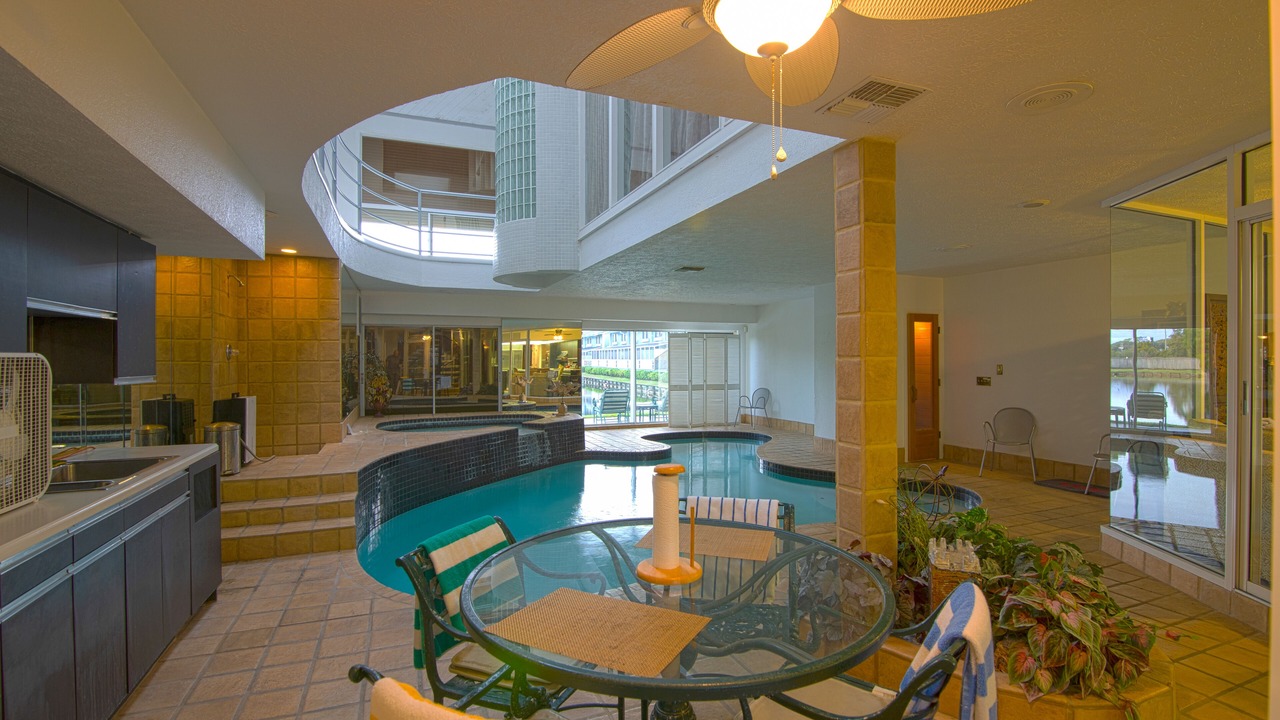 Photo of Outdoor in Paradise Lakes