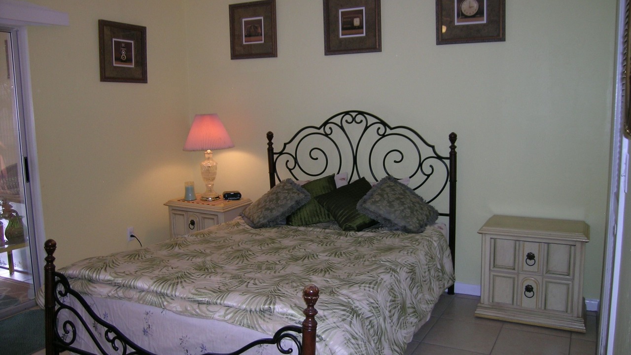 Photo of Bedroom in Pelican