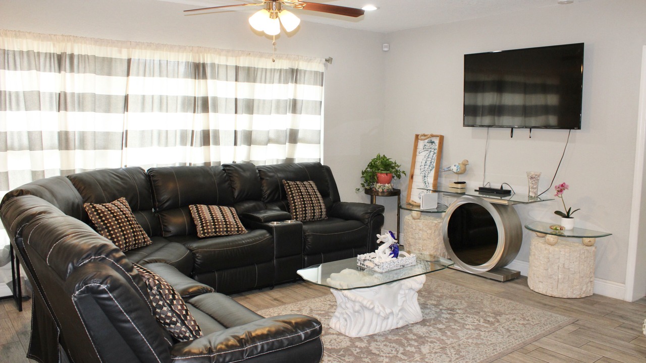 Photo of Livingroom in Clearwater
