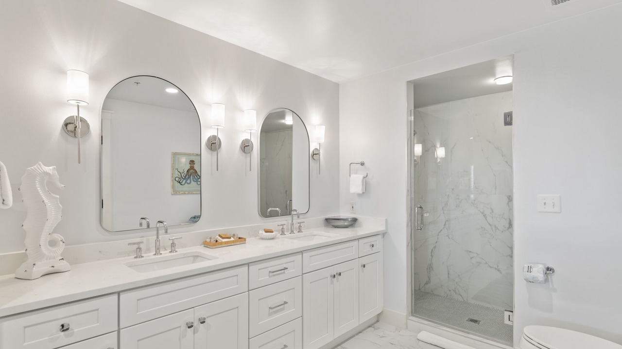 Photo of Bathroom in Gulf District
