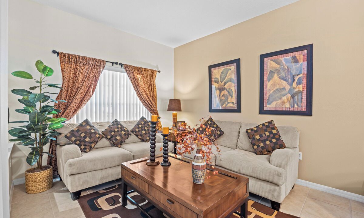 Photo of Livingroom in Highgate Park