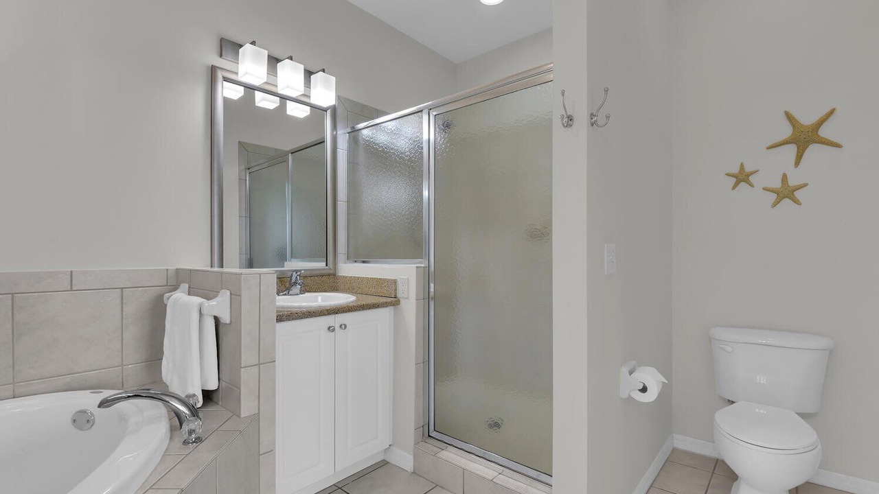 Photo of Bathroom in Naples