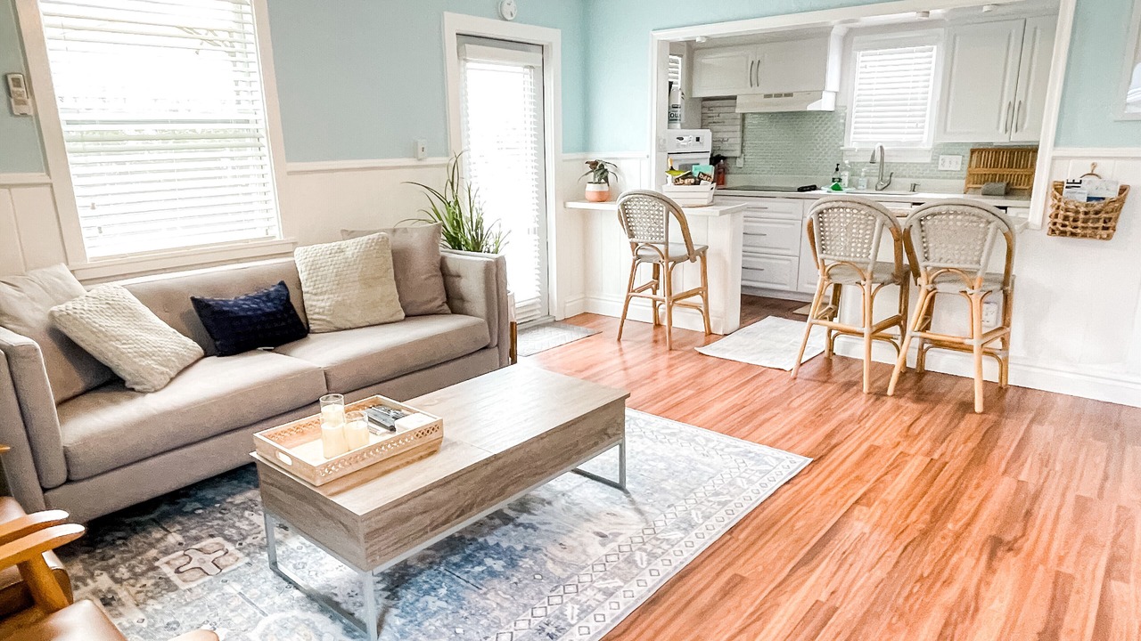 Photo of Livingroom in Pineapple Grove Arts District