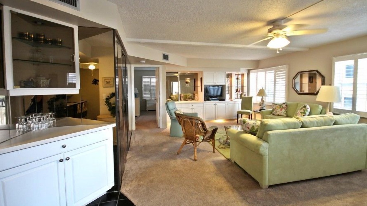 Photo of Livingroom in Fort Myers Beach