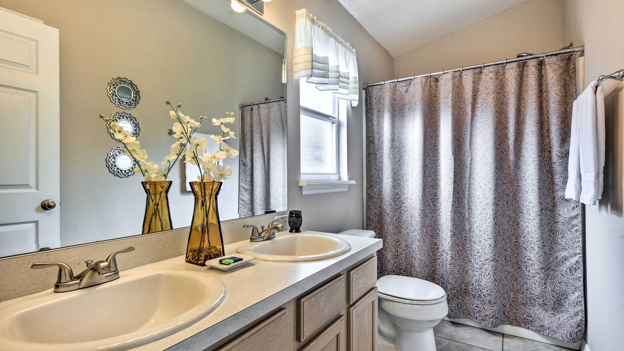 Photo of Bathroom in Clear Creek