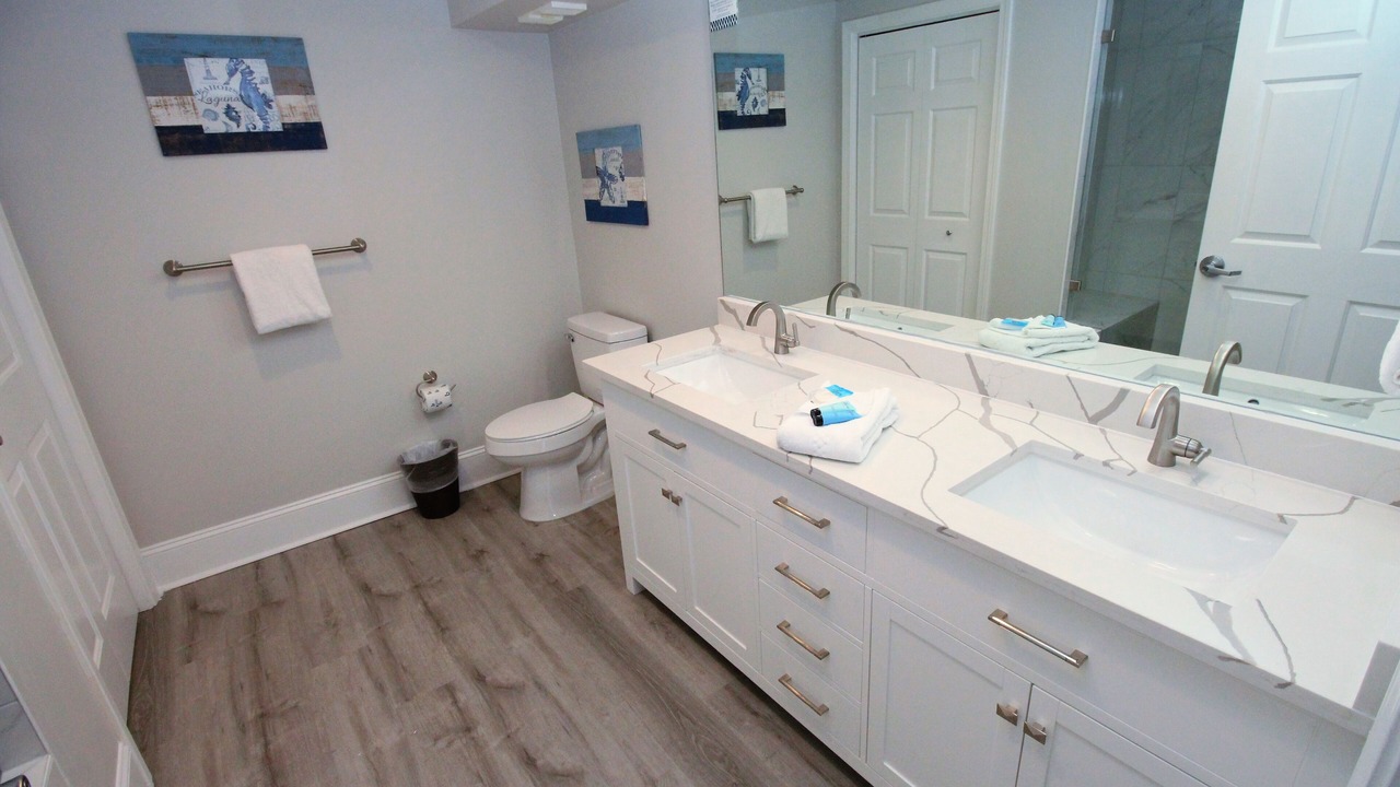 Photo of Bathroom in Gulf Pines