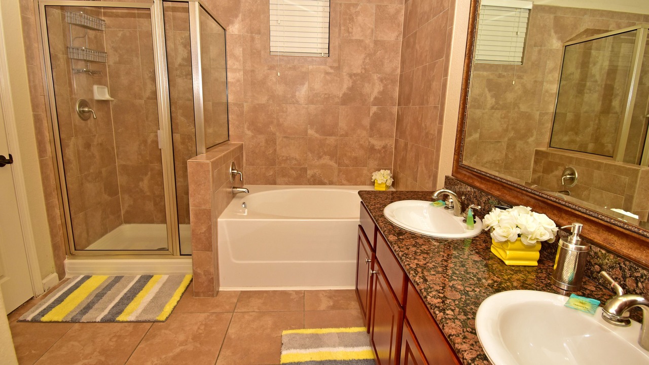 Photo of Bathroom in Regal Palms