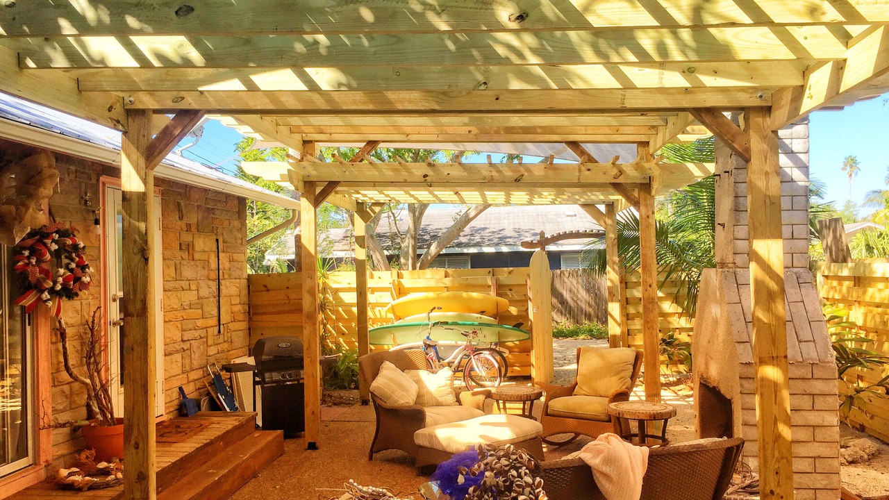 Photo of Patio Balcony in Longbeach Village