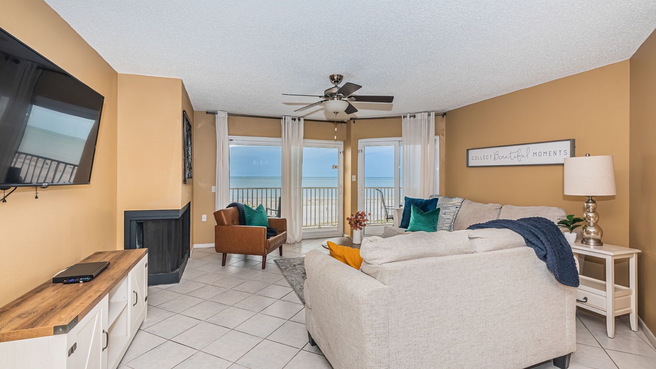 Photo of Livingroom in Clearwater Beach