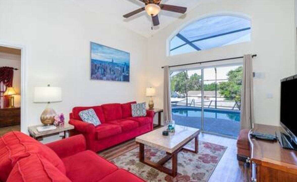 Photo of Livingroom in Westridge