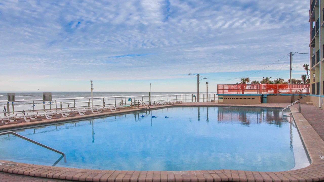Photo of Outdoor in Lenox Park