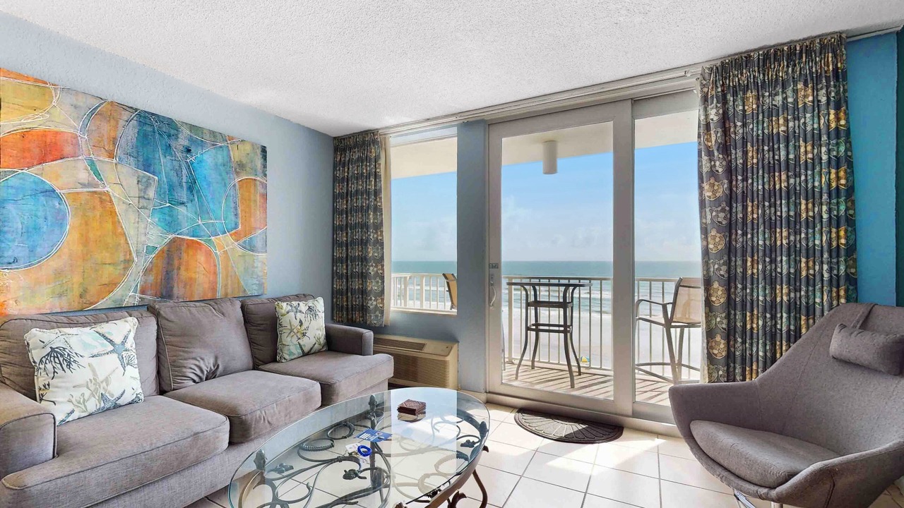 Photo of Livingroom in Lenox Park