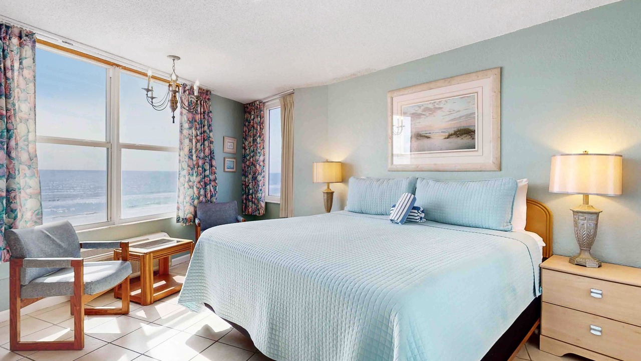 Photo of Bedroom in Lenox Park