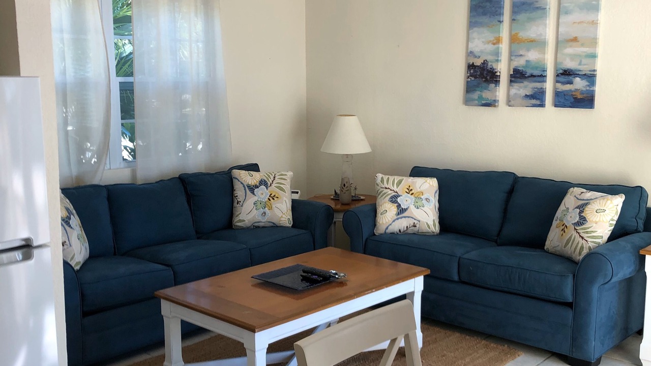 Photo of Livingroom in Rock Harbor