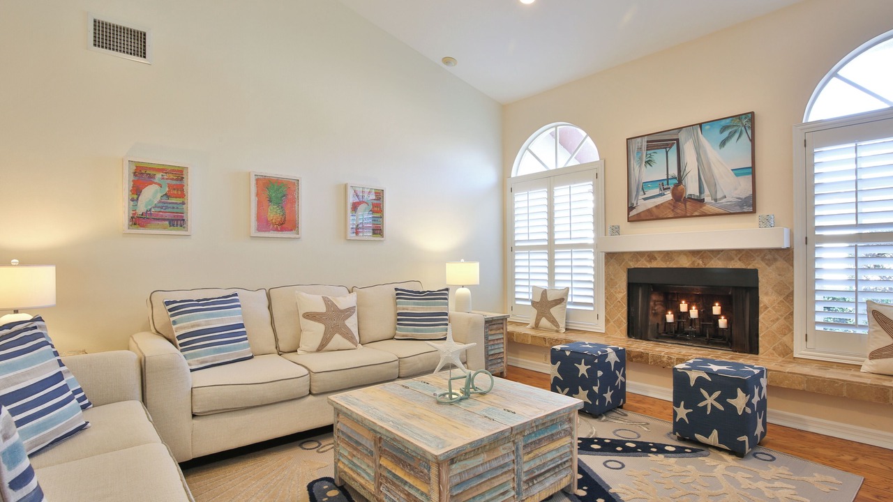 Photo of Livingroom in Palma Sola