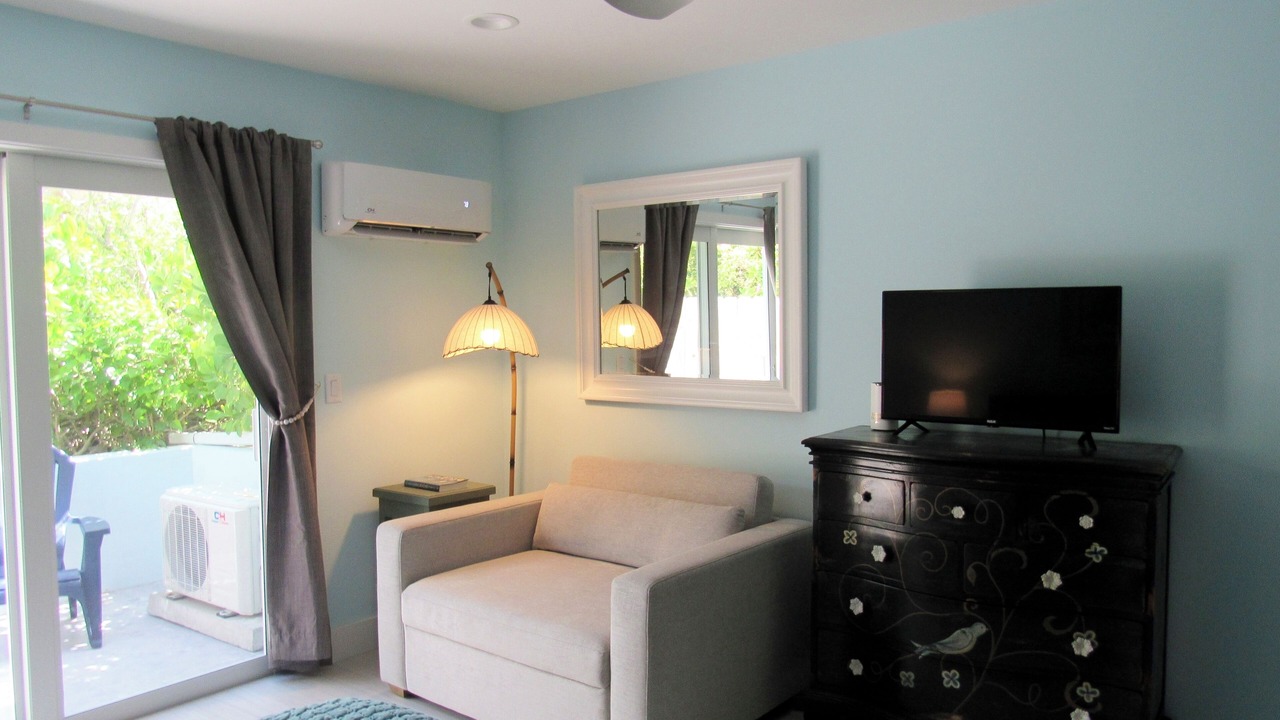 Photo of Livingroom in Juno Beach