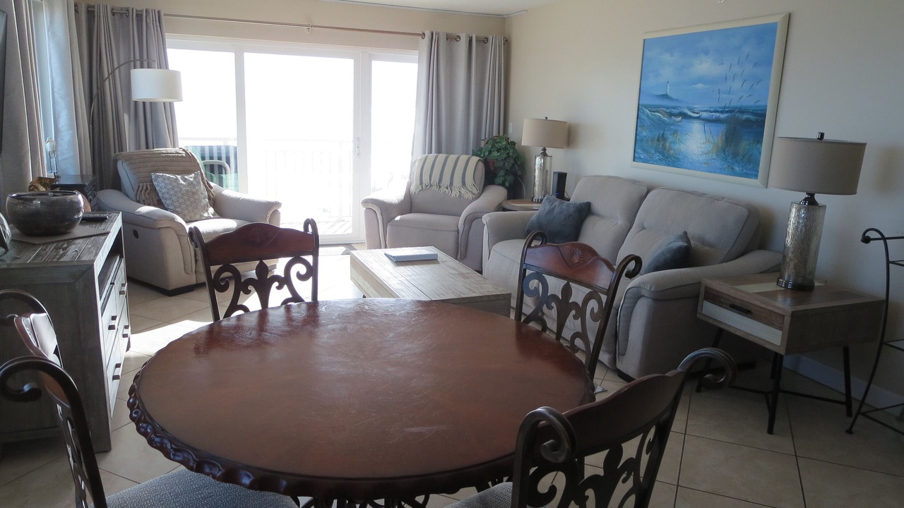 Photo of Livingroom in Satellite Beach